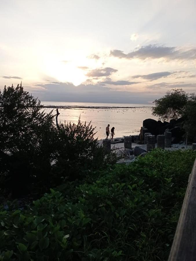 Hotel Wahyu Gili 1 Gili Trawangan Zewnętrze zdjęcie