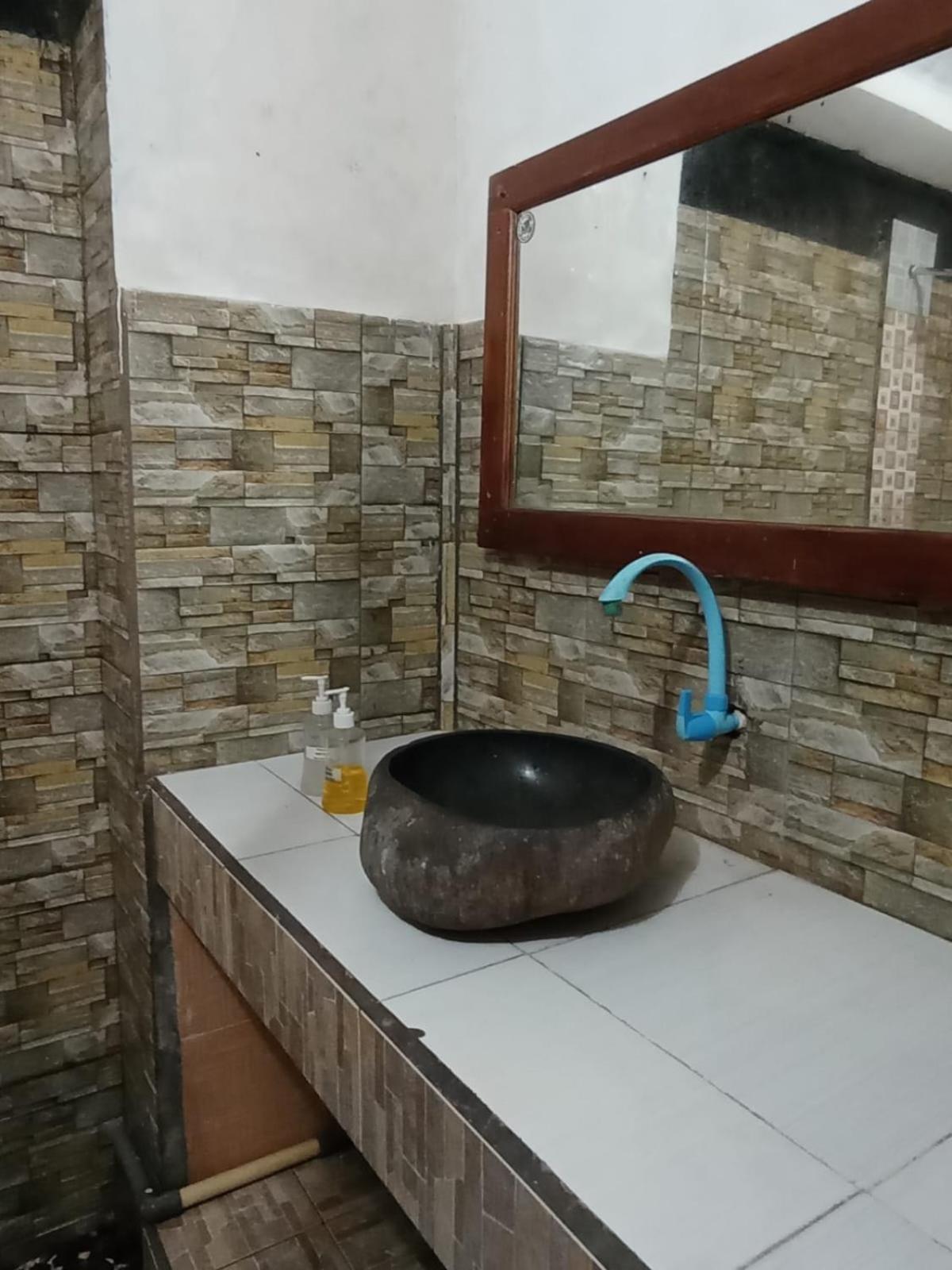Hotel Wahyu Gili 1 Gili Trawangan Zewnętrze zdjęcie
